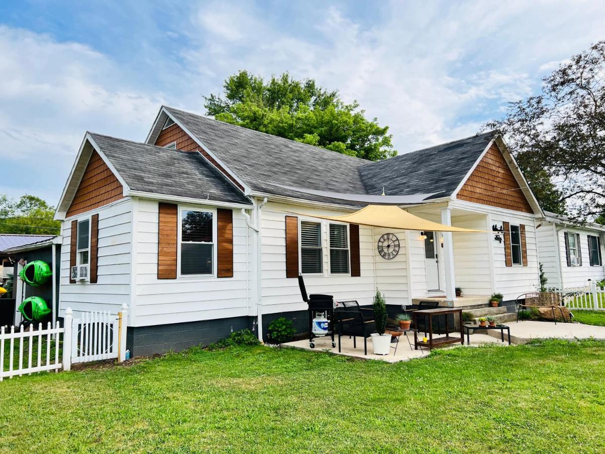 Lakewoods Cottage Clintondale 外观 照片